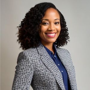 Meet your Posher, Leonia